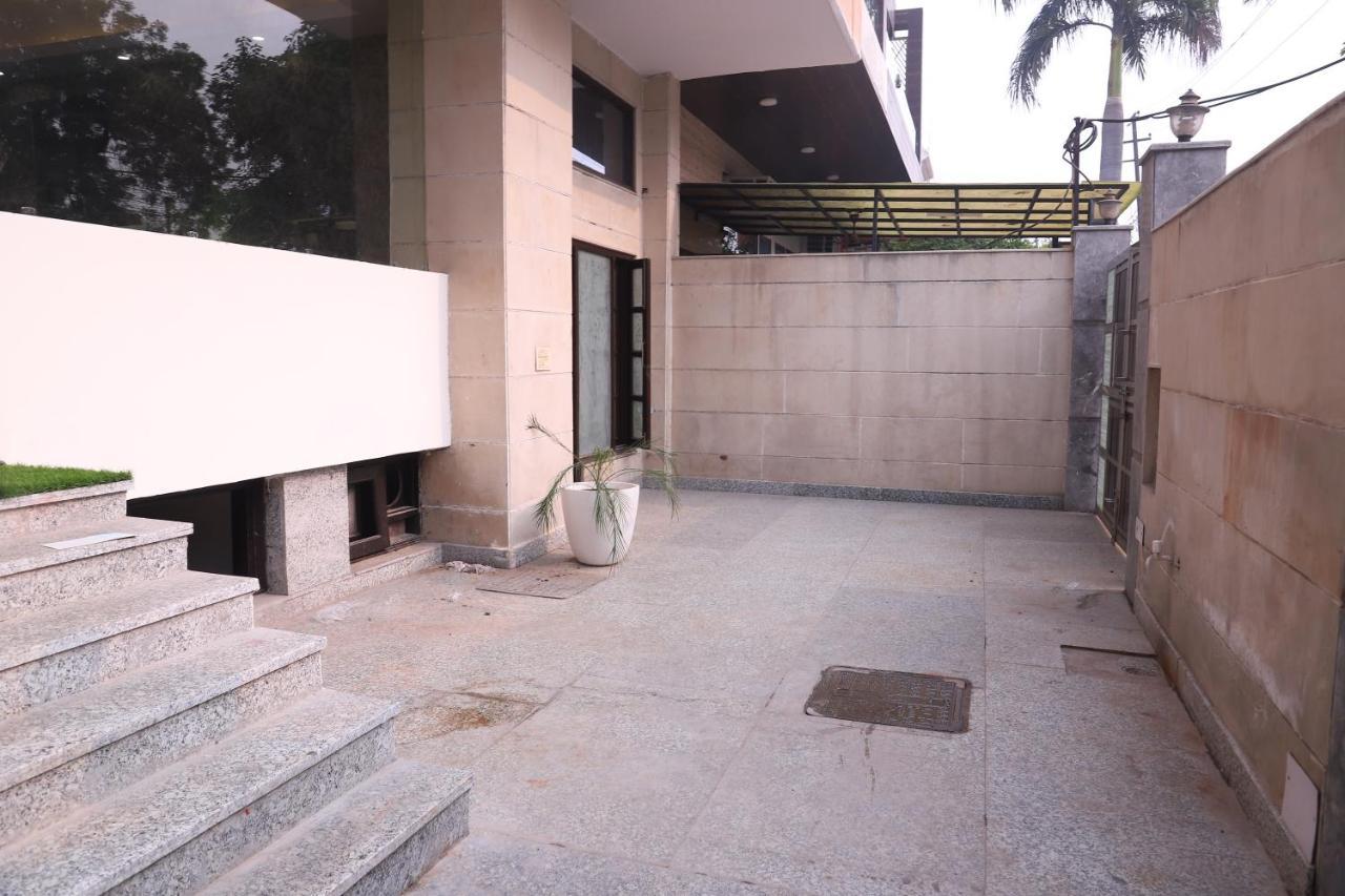 Lyf Corporate Suites - Noida Sector 19 Bagian luar foto
